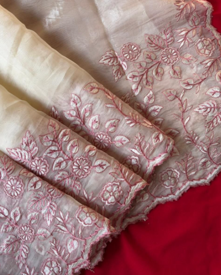 Trendy Pure Chanda Silk Saree With Flower Embroidery Work