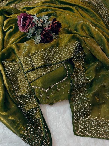 Olive Green Soft Space Silk Saree With Dual Shaded Fabric