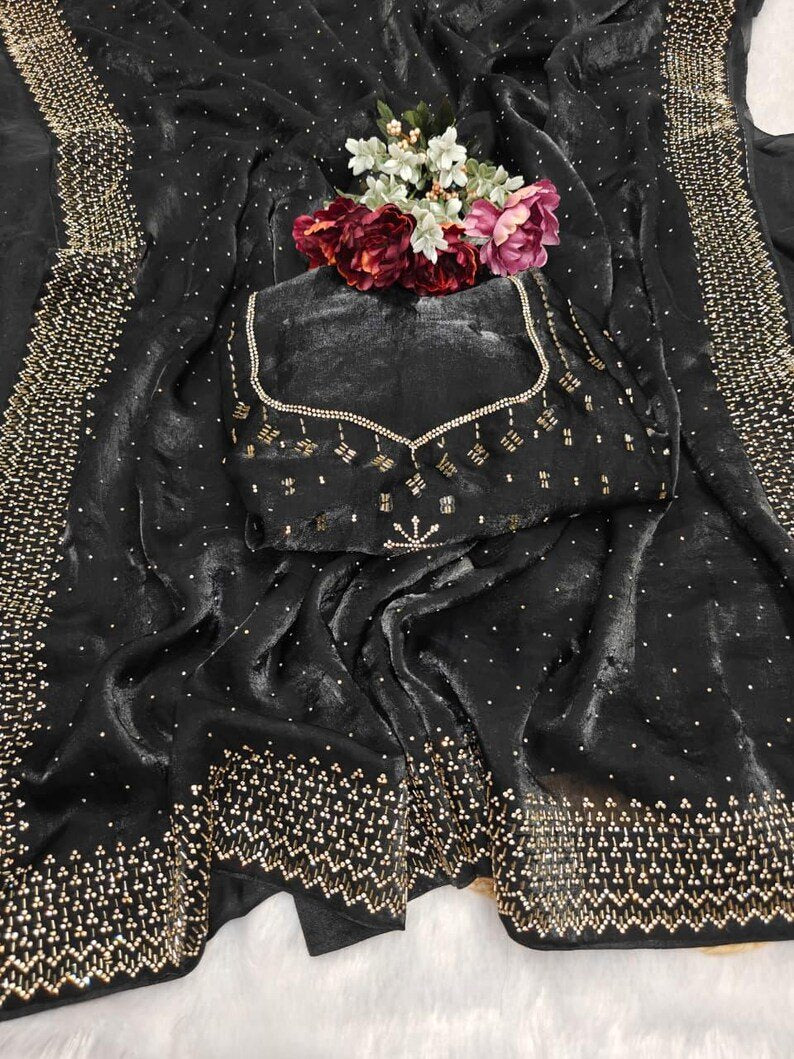 Black Soft Space Silk Saree With Dual Shaded Fabric