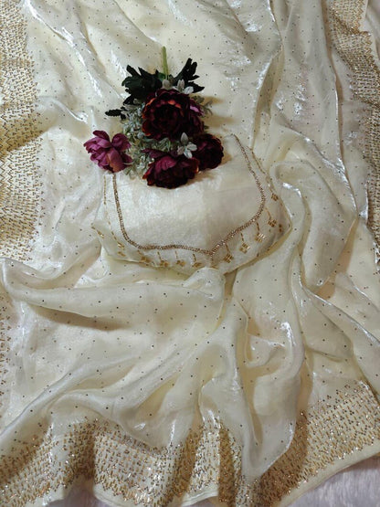 Stunning White Soft Space Silk Saree With Dual Shaded Fabric