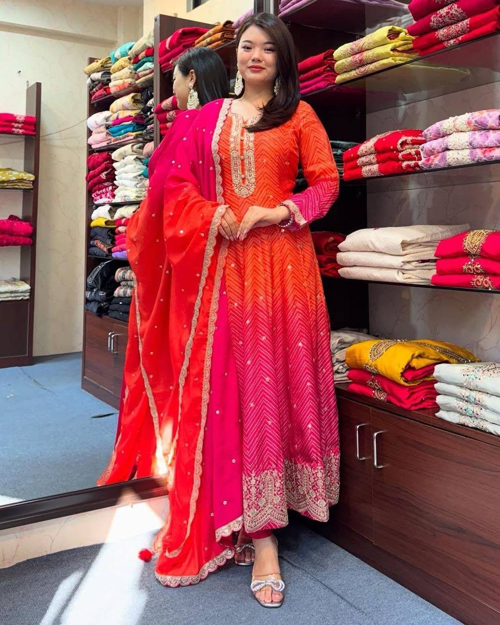 Latest Dual-Tone Salwar Suit With Embroidery Work