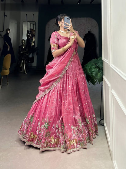 Latest Gold Crush Lehenga Choli With Thread Embroidery Work