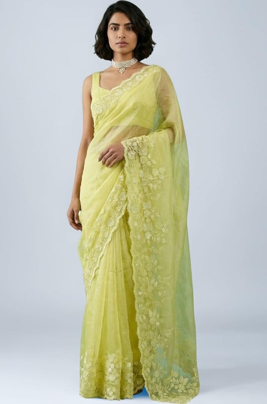 Pure Chanda Silk Saree With Flower Embroidery Work