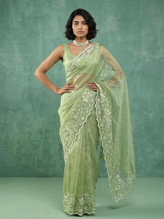 Trendy Pure Chanda Silk Saree With Flower Embroidery Work