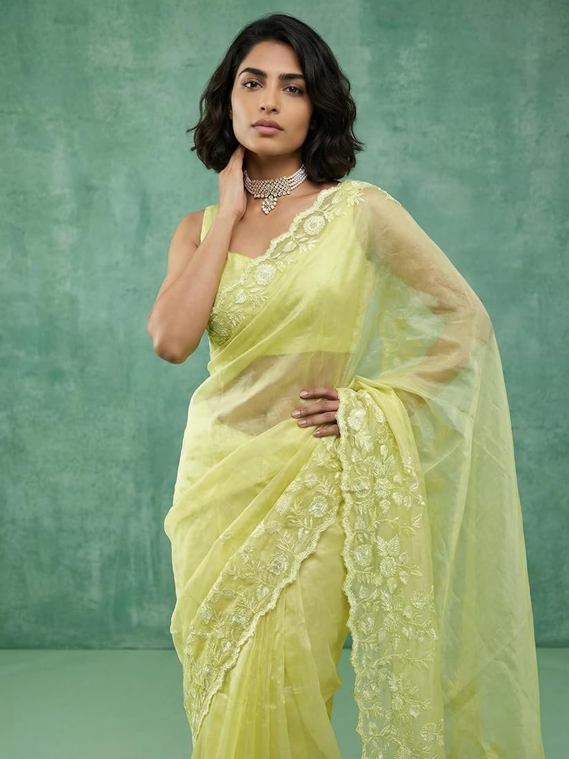 Pure Chanda Silk Saree With Flower Embroidery Work