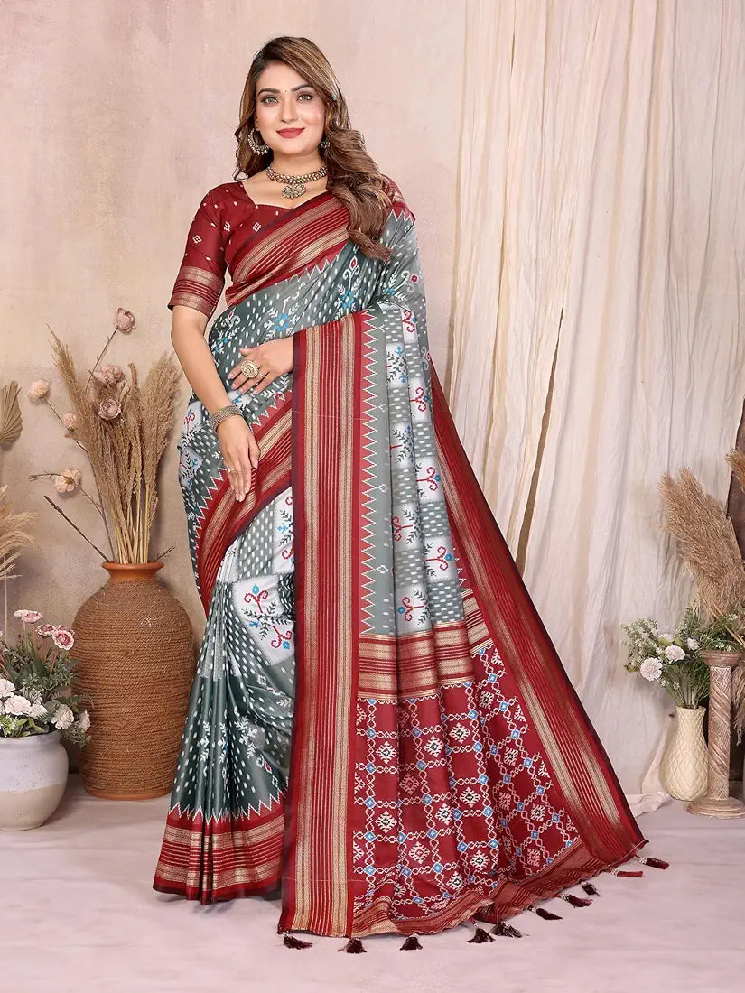 Grey Soft Silk Weaving Saree With Rich Zari Border