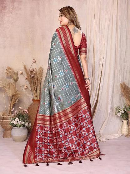 Grey Soft Silk Weaving Saree With Rich Zari Border