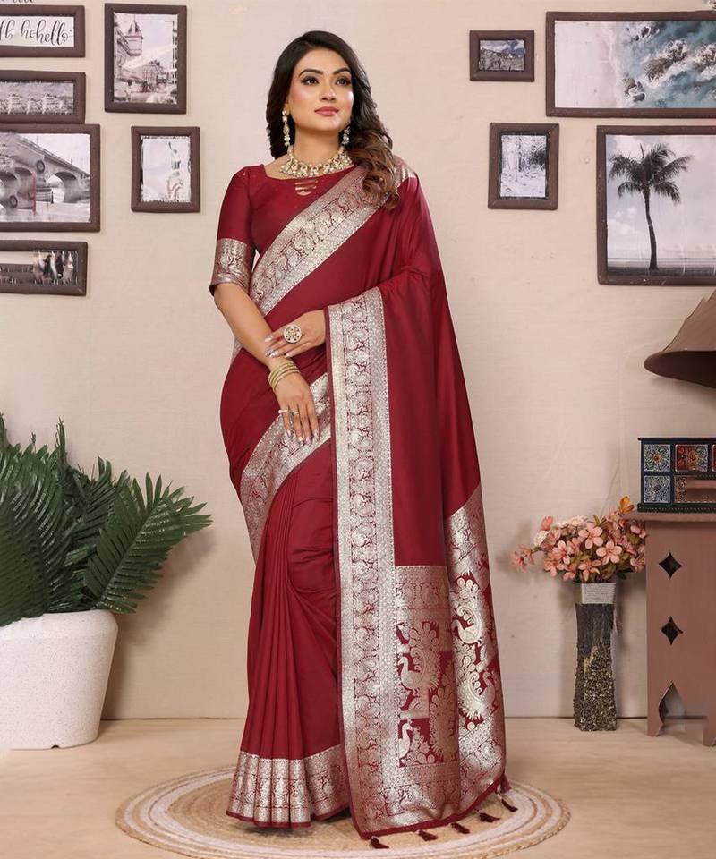Trendy Maroon Banarasi Silk Saree With Exclusive Work