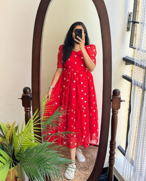 Sofy Red Georgette Frock With Puffy Sleeves