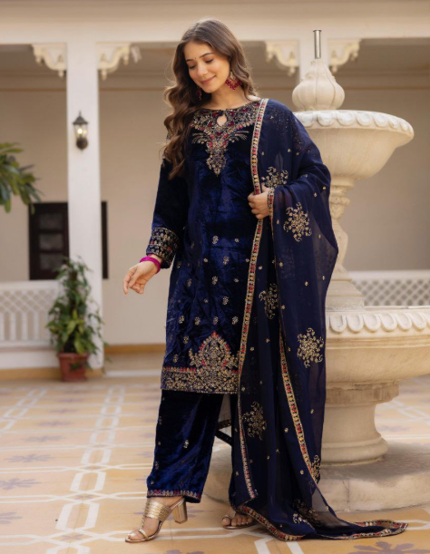 Navy Blue Velvet Kurti Set With Georgette Dupatta