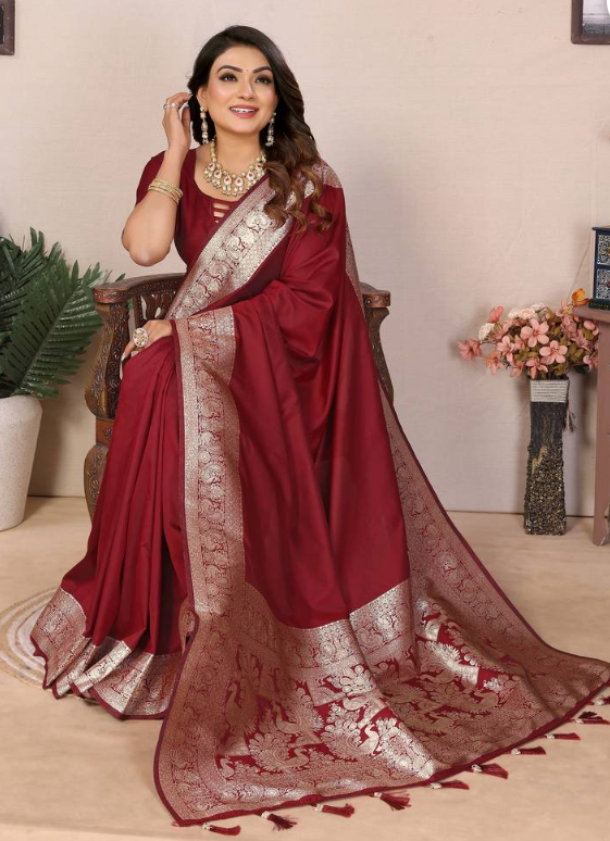 Trendy Maroon Banarasi Silk Saree With Exclusive Work