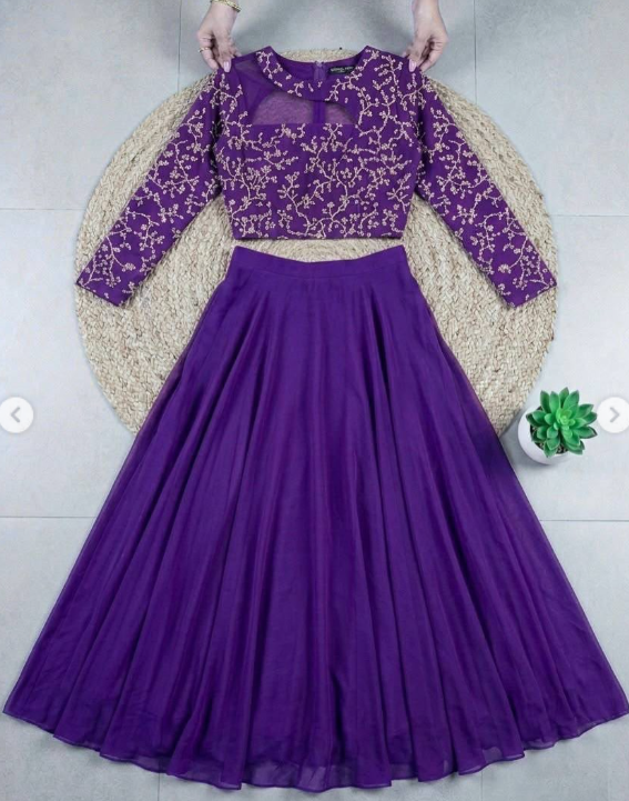 Gorgeous Georgette Gown With Embroidery Floral Vine Pattern