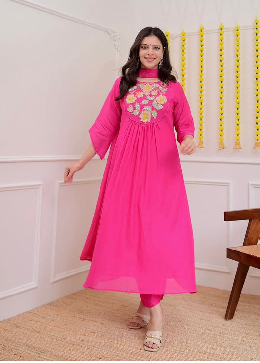 Gorgeous Pink Chanderi Silk Kurti Set With Organza Dupatta