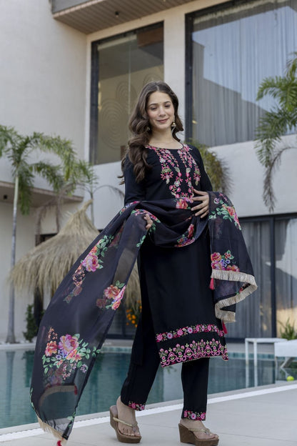 Gorgeous Viscose Kurti Set With Sequins Embroidery Work