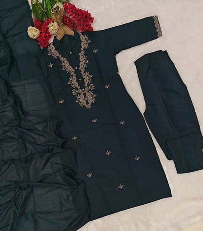 Black Rayon Slub Kurti Suit Set With Embroidery Work