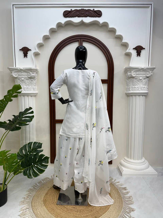 Classy White Chanderi Salwar Suit Set With Thread Work