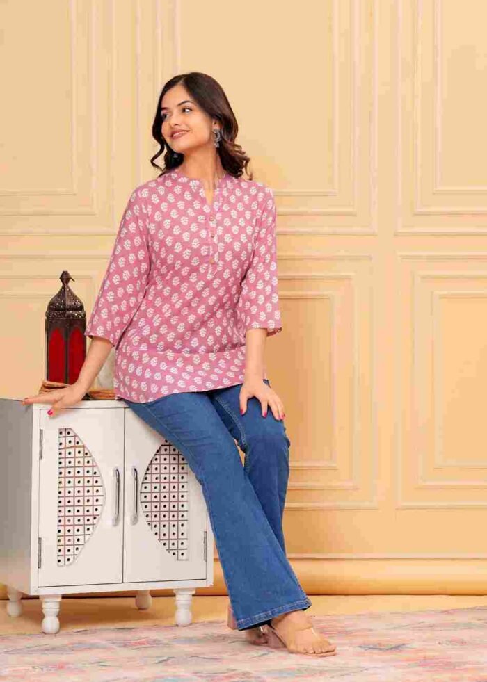 Tops & Tees