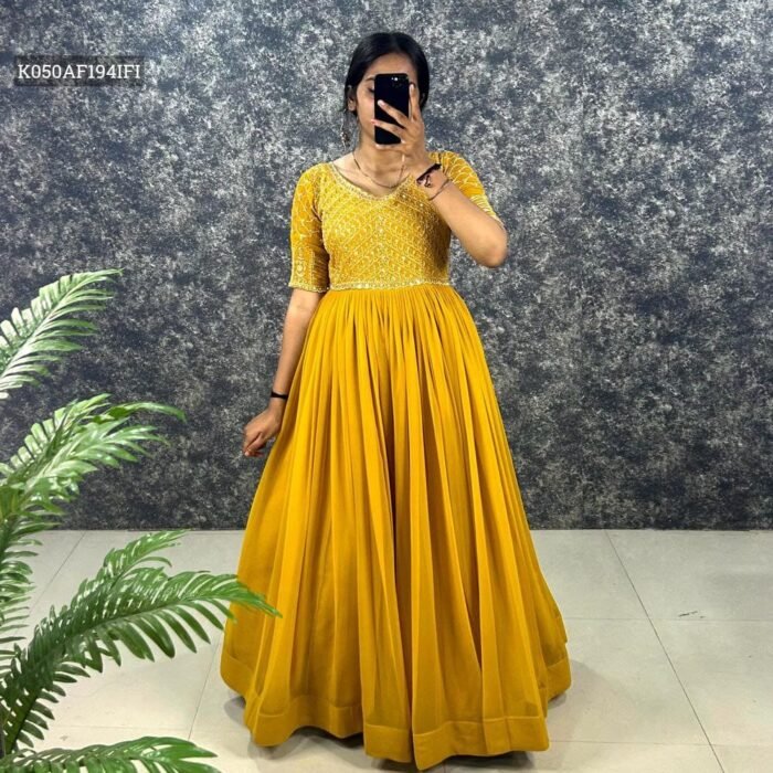 Dresses & Gowns