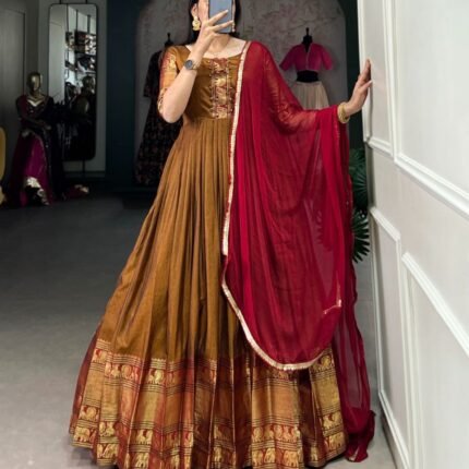 Premium Traditional Narayanpet Gown