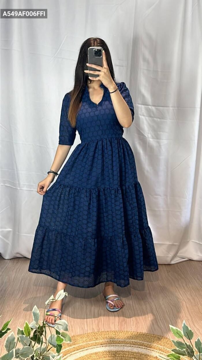 Dresses & Gowns