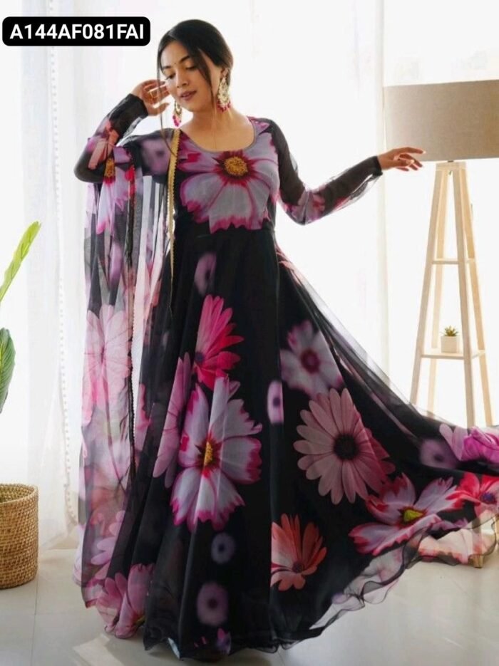 Dresses & Gowns
