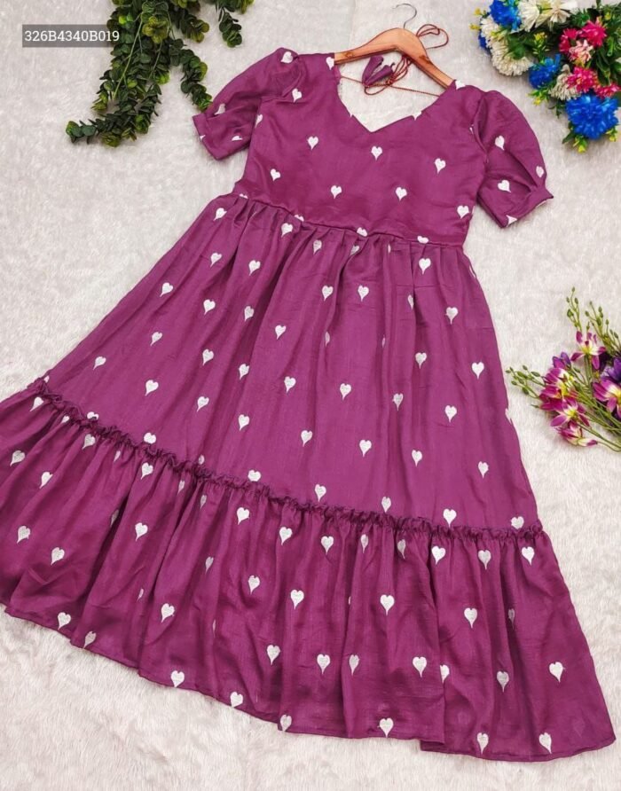 Dresses & Gowns