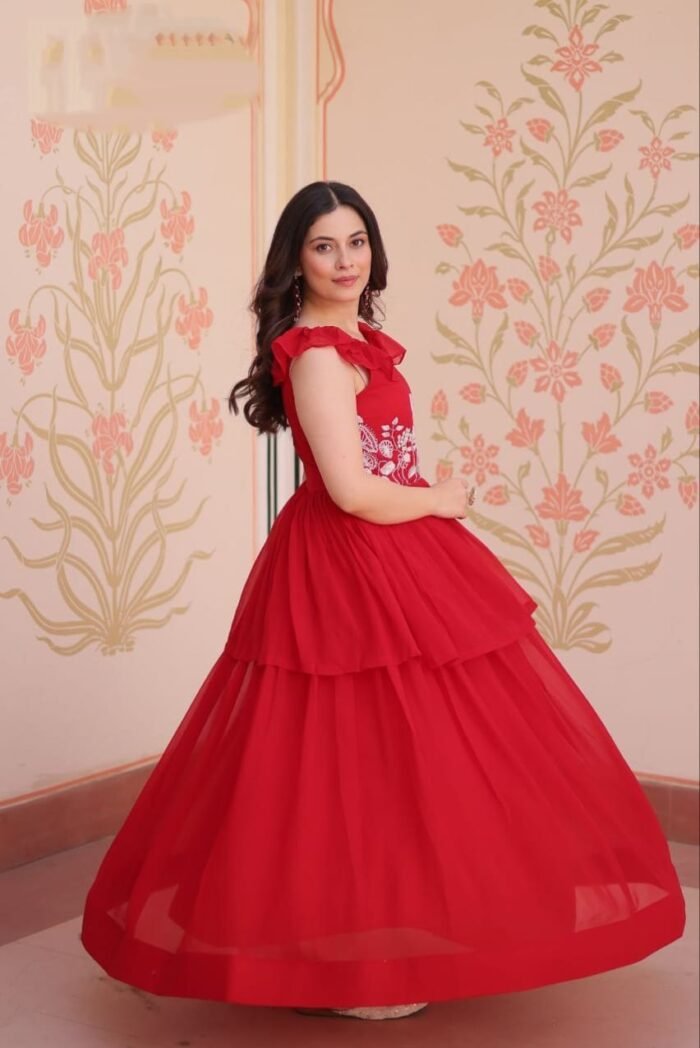 Dresses & Gowns