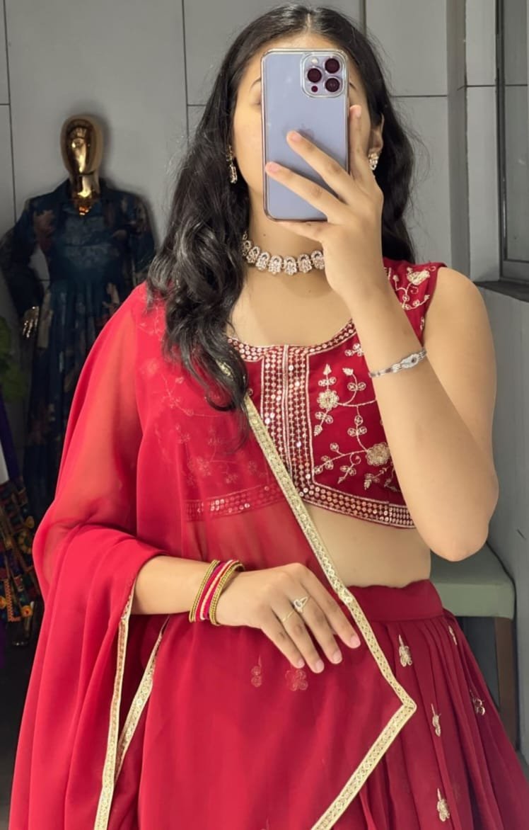 a8992293-27fe-4947-8357-0ff9250fe706