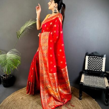 Latest Heavy Soft Banarasi Lichi Silk Saree