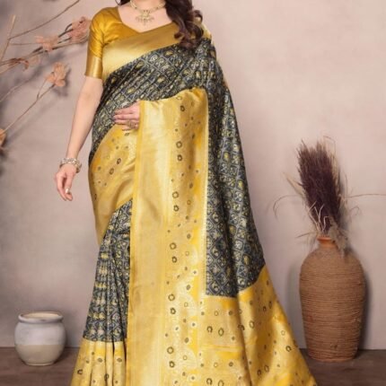 Latest Silk Saree With Traditional Zari Work