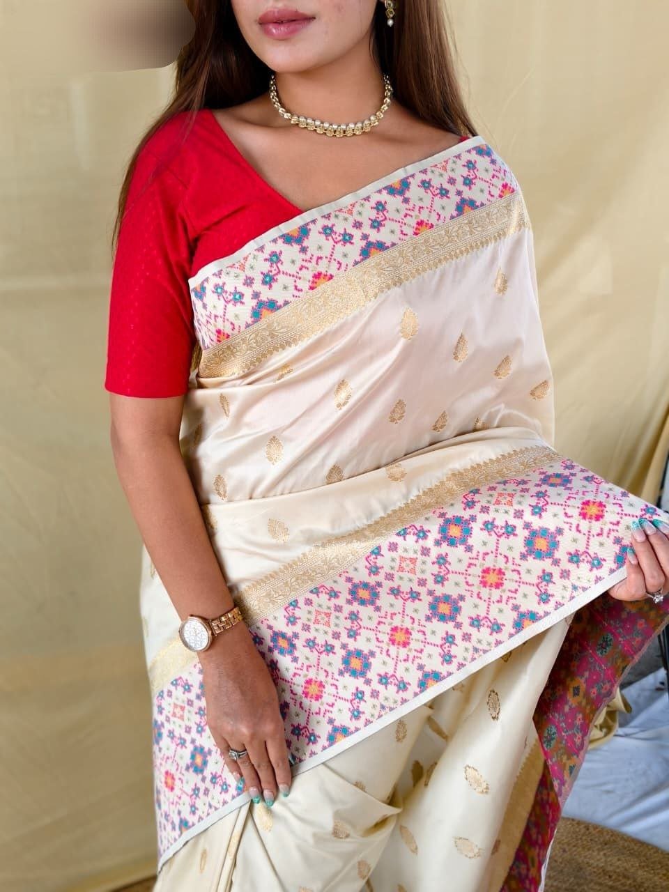 6294032100369304838 Silk Sarees