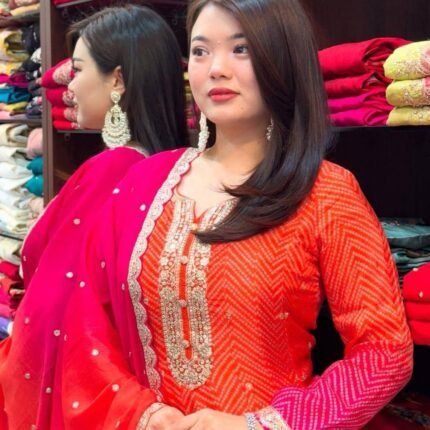 Latest Dual-Tone Salwar Suit With Embroidery Work