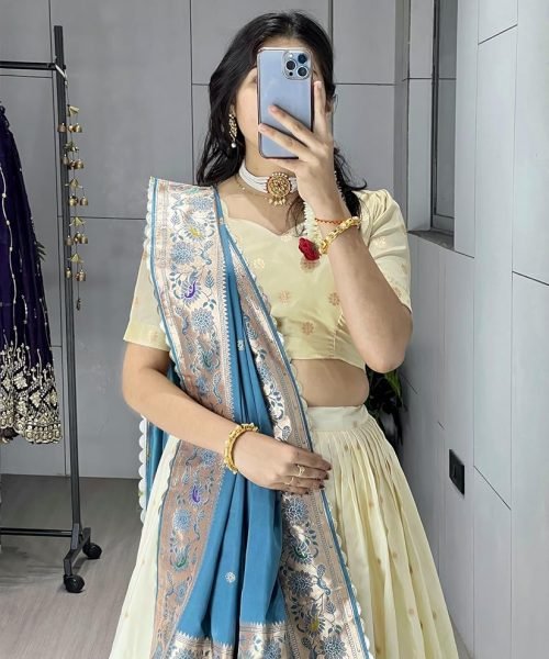 81CgT8HxdBL._AC_UY1100_