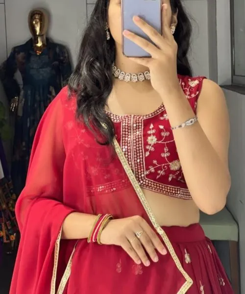 a8992293-27fe-4947-8357-0ff9250fe706